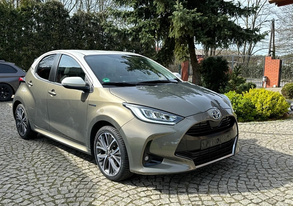 Toyota Yaris cena 75900 przebieg: 48557, rok produkcji 2020 z Biała małe 781